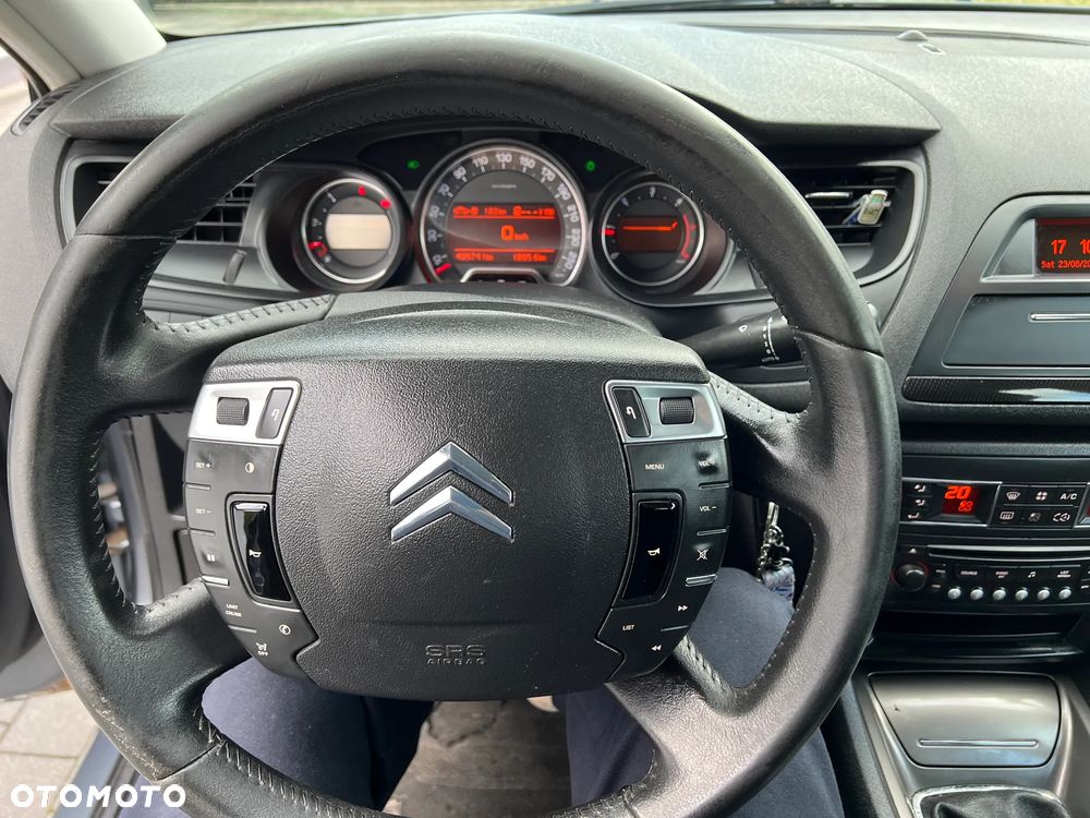 Citroën C5 2.0 HDi Exclusive - 10