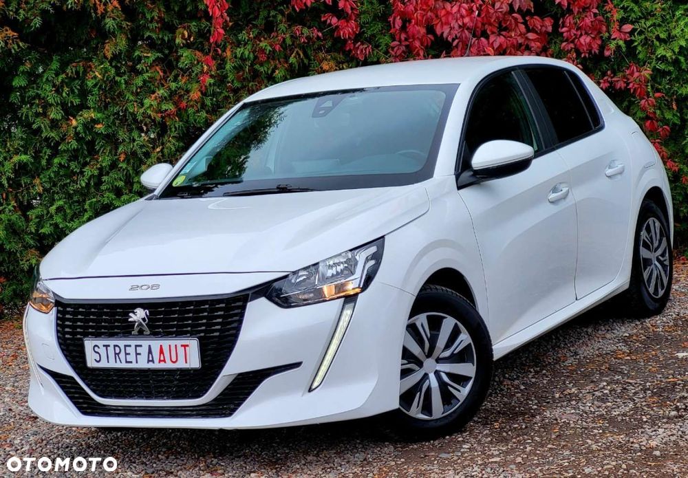 Peugeot 208 - 1