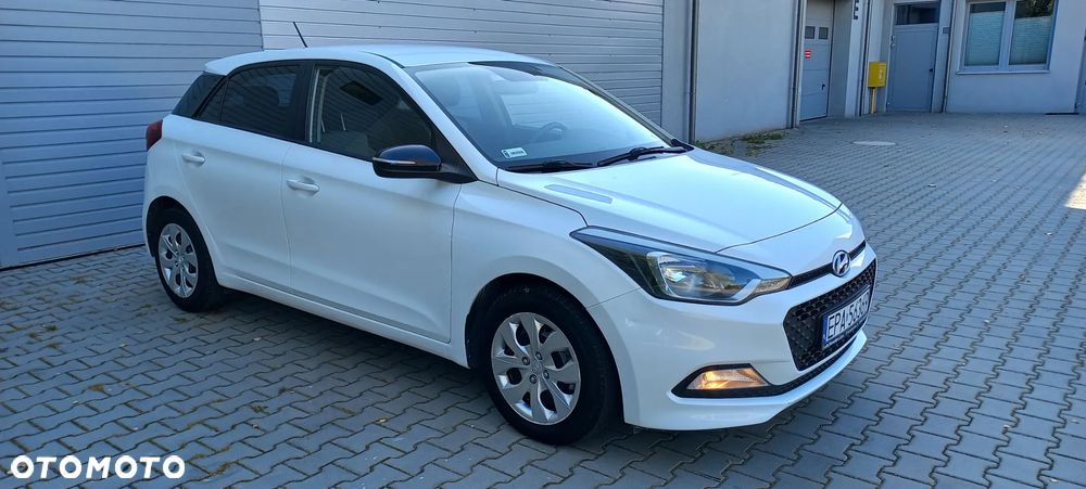 Hyundai i20 1.1 CRDi Comfort - 6