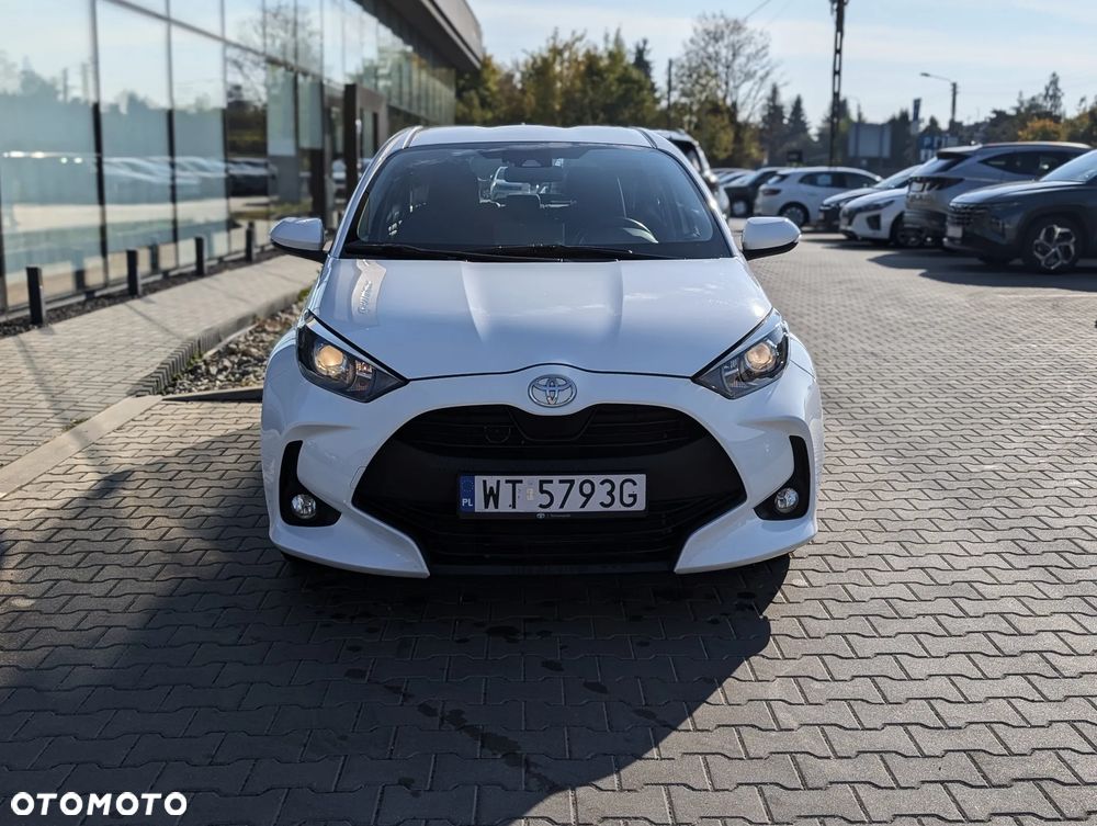 Toyota Yaris 1.5 Comfort CVT - 2