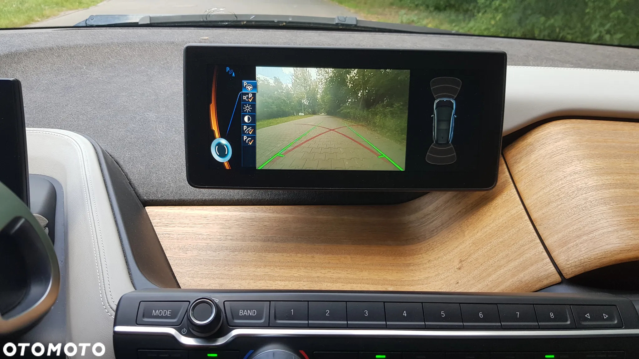 BMW i3 (Range Extender) - 24