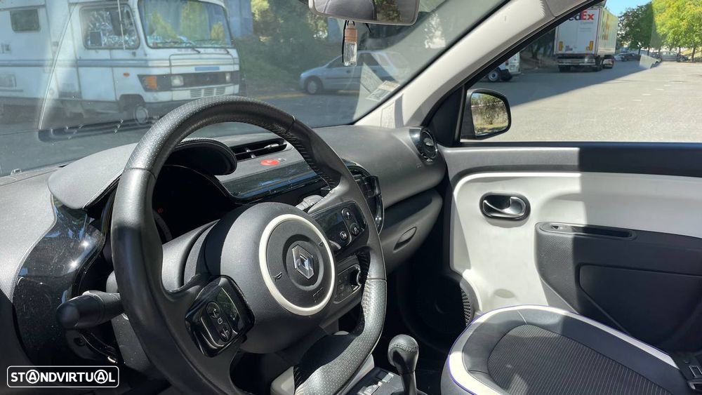 Renault Twingo ENERGY TCe 90 EDC Cosmic - 6