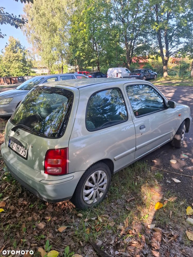 Nissan Micra 1.0 Comfort Plus - 8