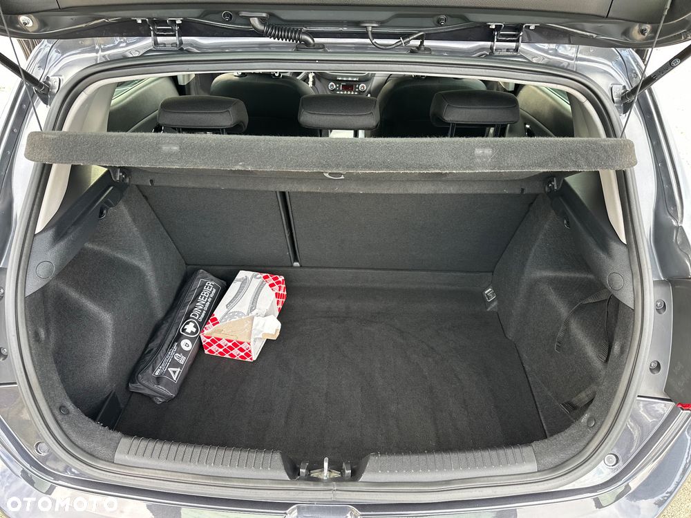 Kia Ceed 1.6 GDI Platinum Edition - 31
