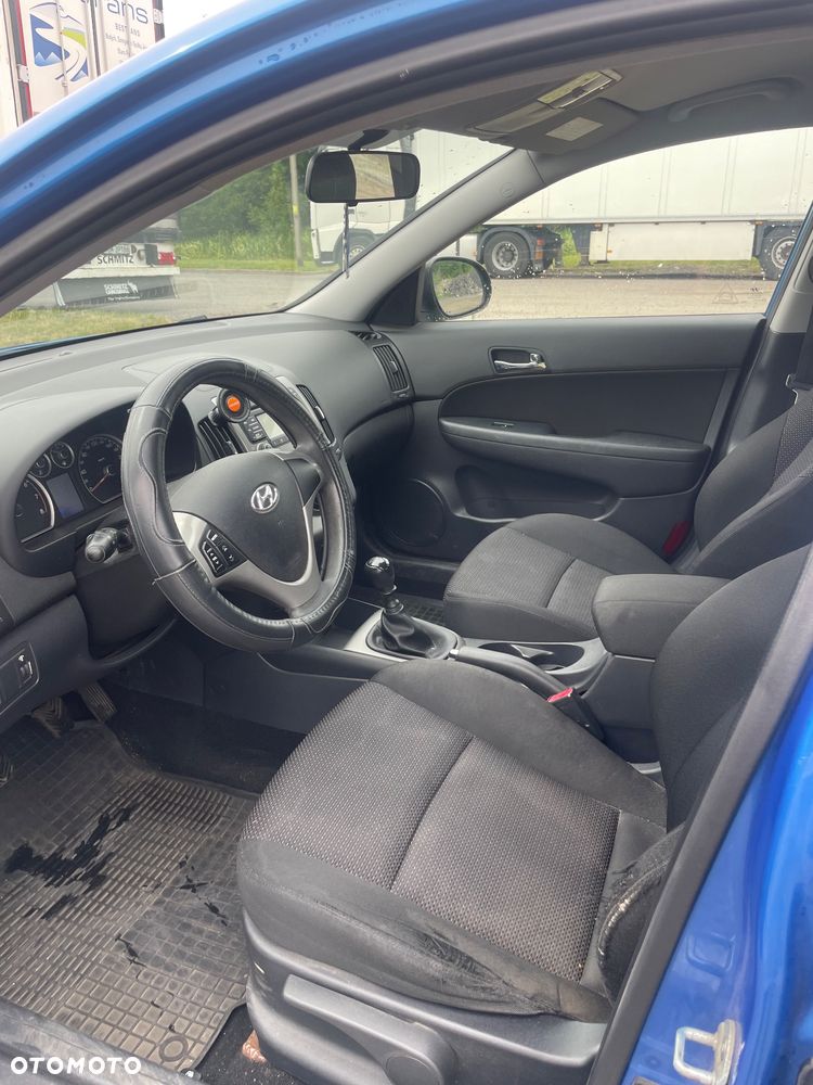 Hyundai i30 1.6 Classic - 10