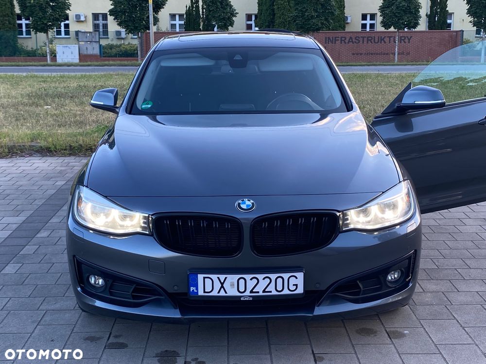 BMW 3GT 320i Sport Line - 20