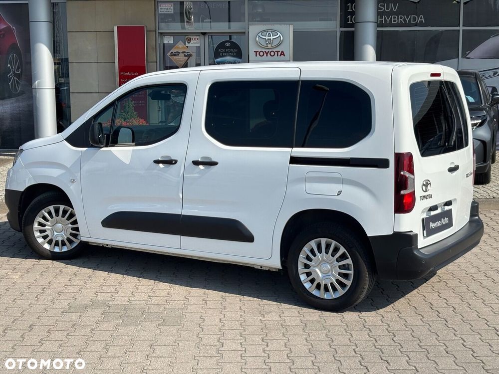 Toyota Proace City Verso 1.5 D-4D Combi - 4