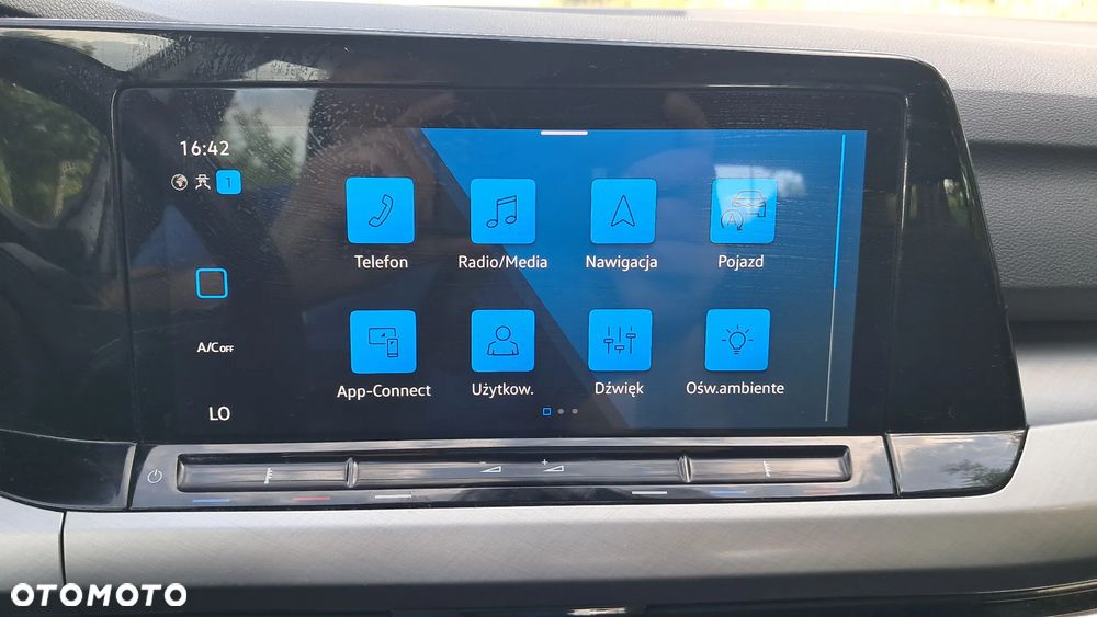 Volkswagen Golf 2.0 TDI Life - 22