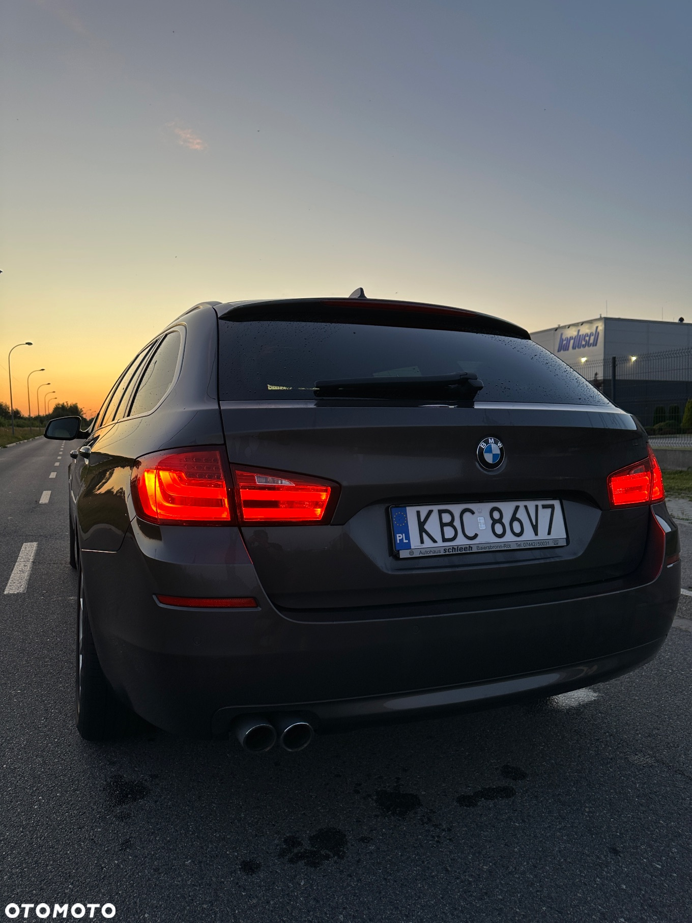 BMW Seria 5 520d Touring Luxury Line - 11