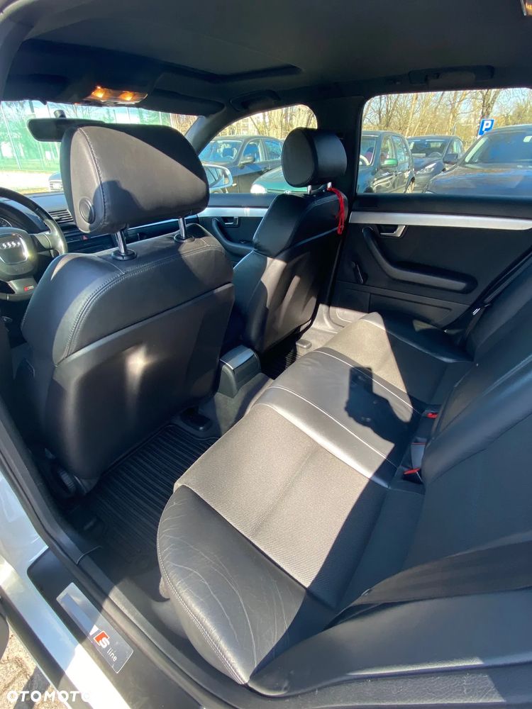 Audi A4 Avant - 23
