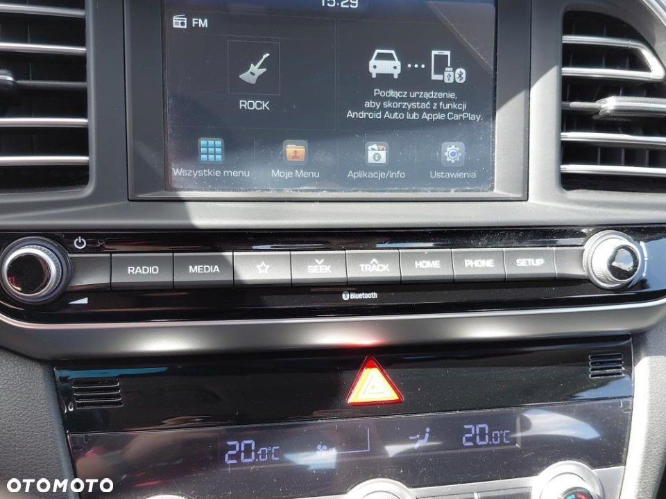 Hyundai Elantra - 18