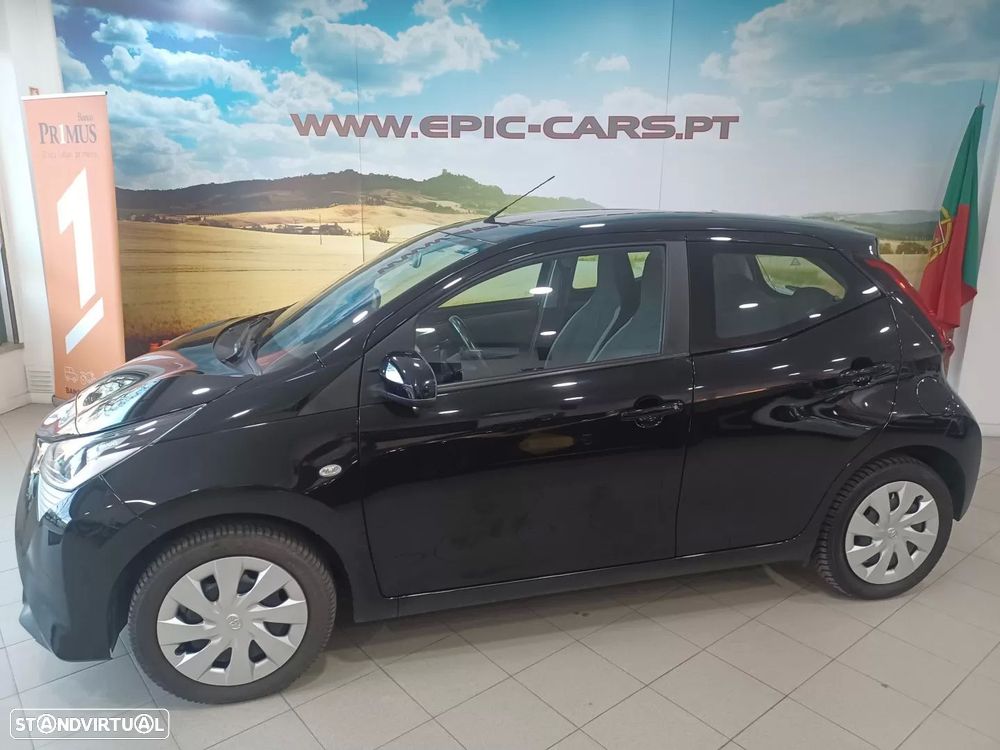 Toyota Aygo x-play club - 5
