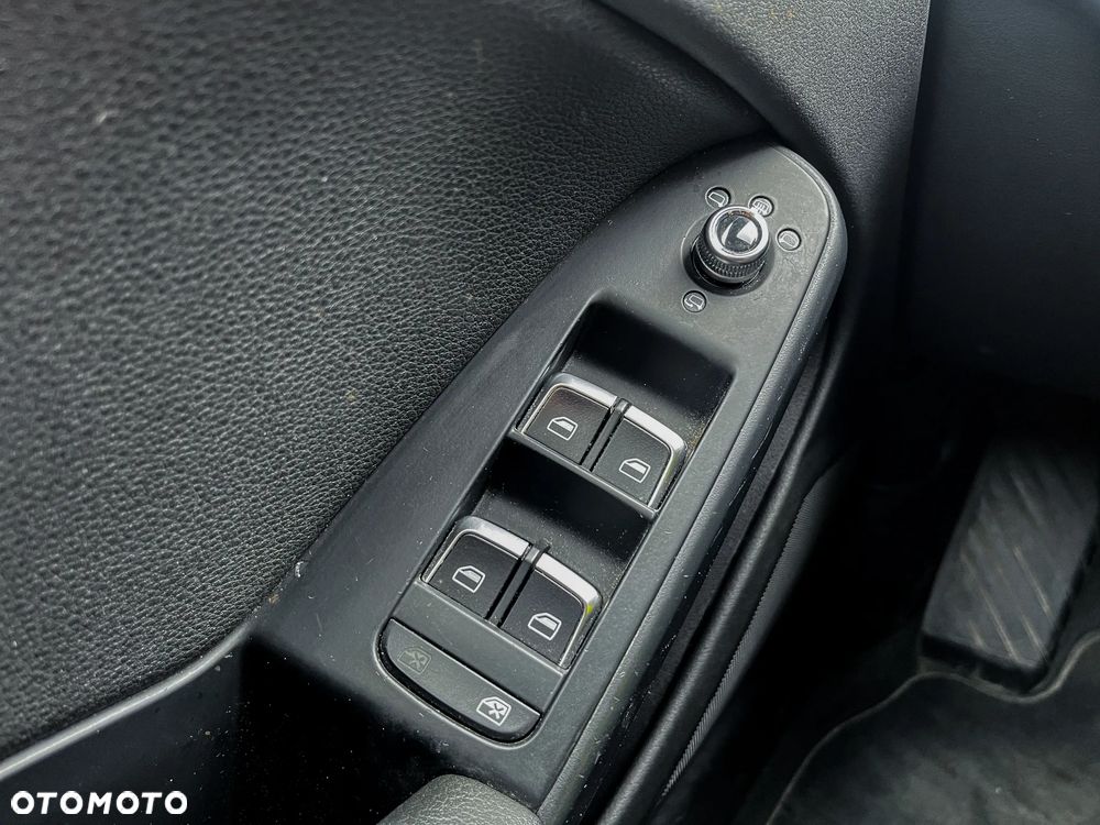Audi A4 Avant - 30
