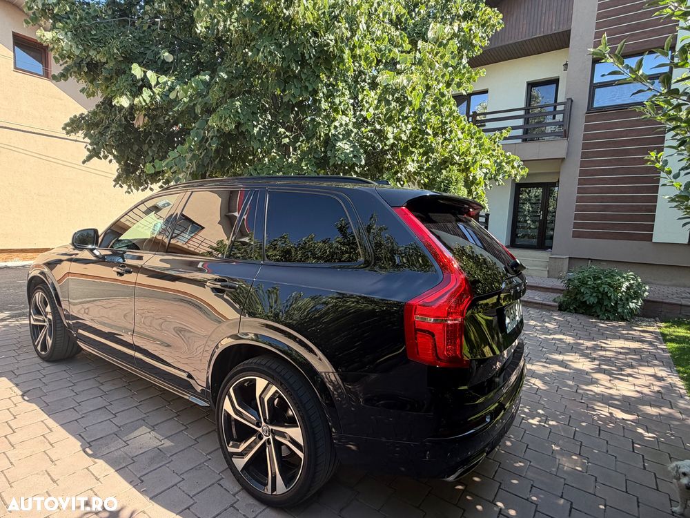 Volvo XC 90 - 9