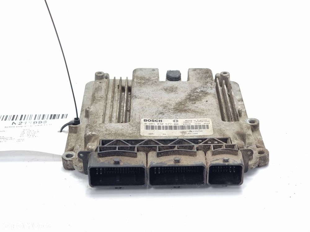 KOMPUTER SILNIKA ECU RENAULT MASTER III 0281030577 - 1