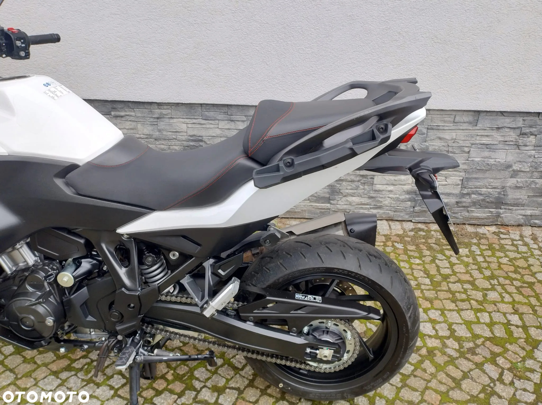 Honda NT - 23