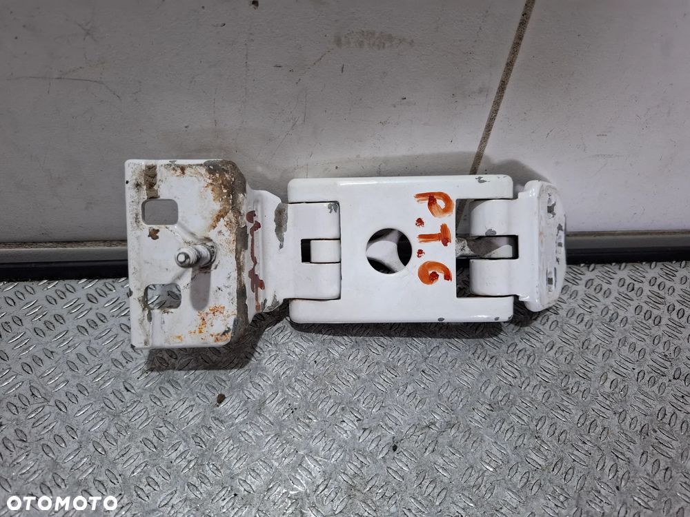 Zawias drzwi Renault Master III tył 270 stopni - 2
