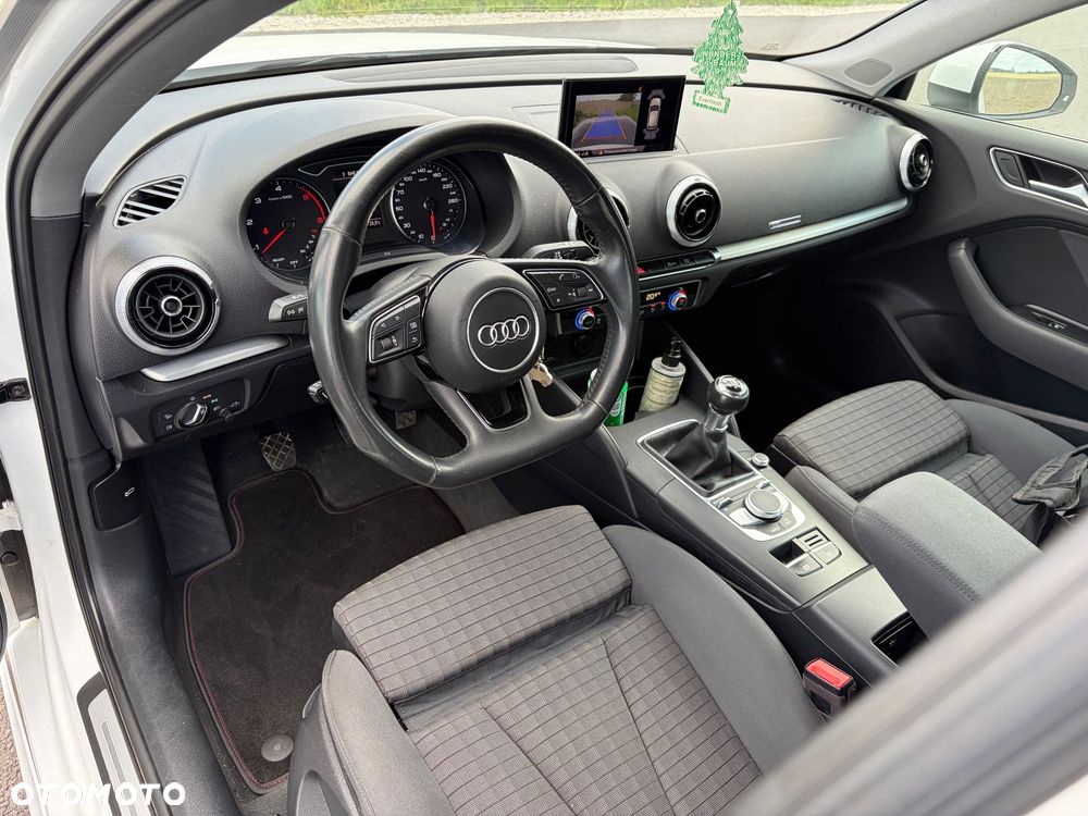 Audi A3 Sportback 30 TDI sport - 8