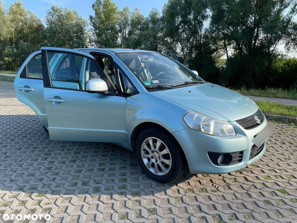 Suzuki SX4 1.5 - 7