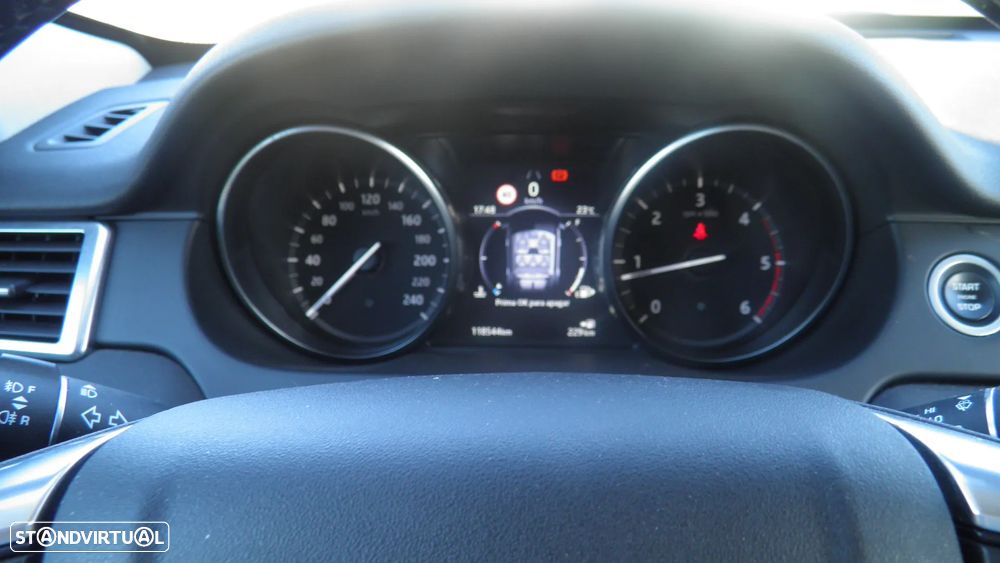 Land Rover Discovery Sport 2.0 TD4 HSE - 21
