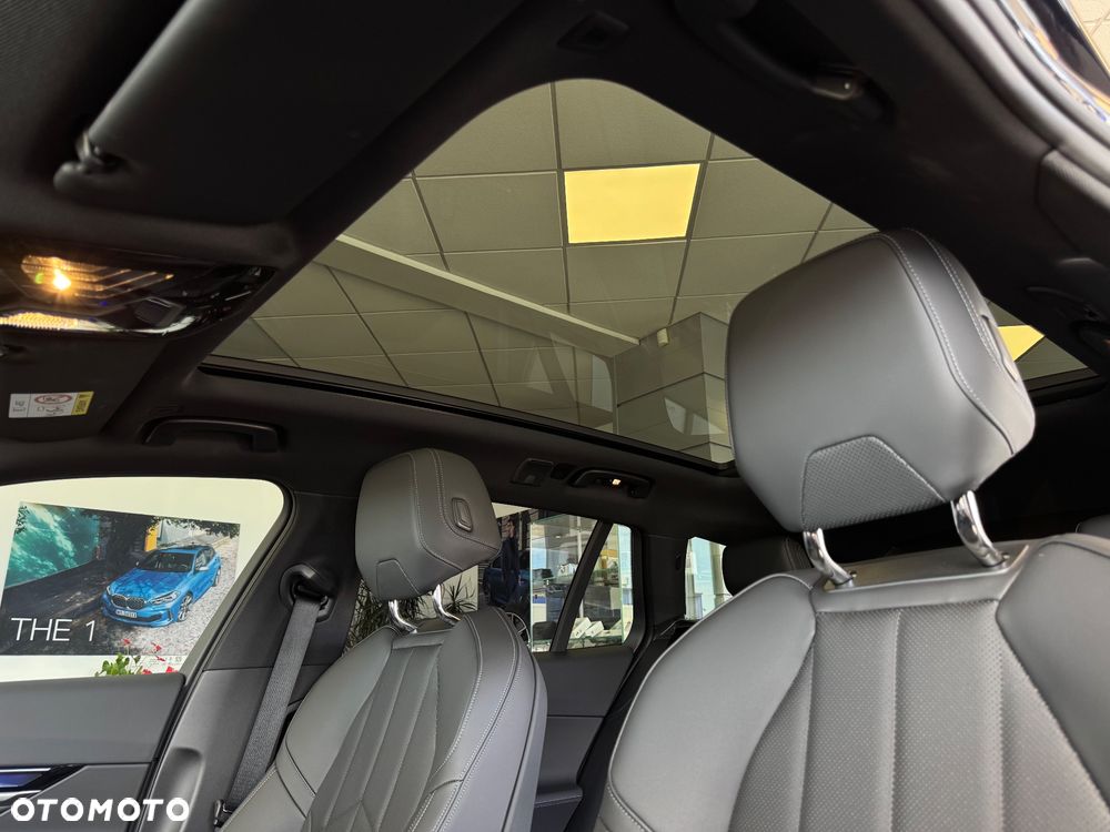 BMW Seria 5 520d xDrive - 32