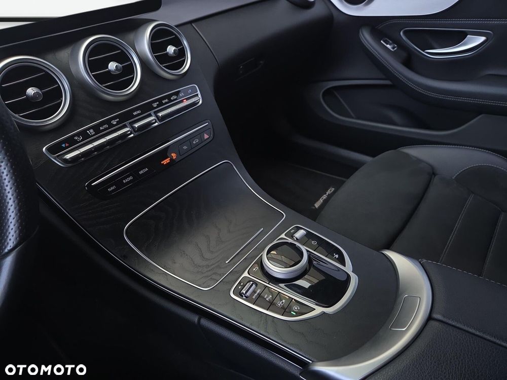 Mercedes-Benz Klasa C 180 9G-TRONIC - 14
