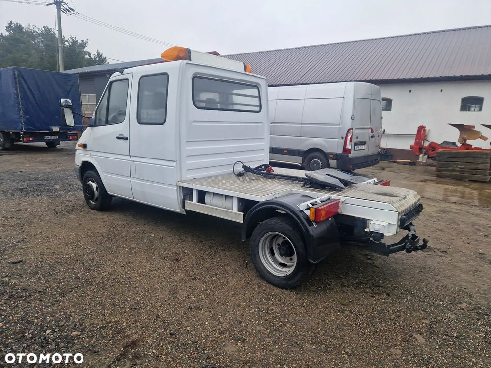 Mercedes-Benz SPRINTER - 6