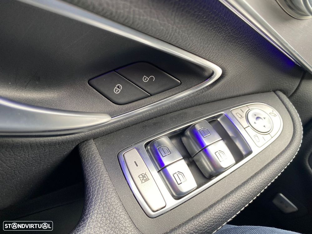 Mercedes-Benz C 300 de AMG Line - 31