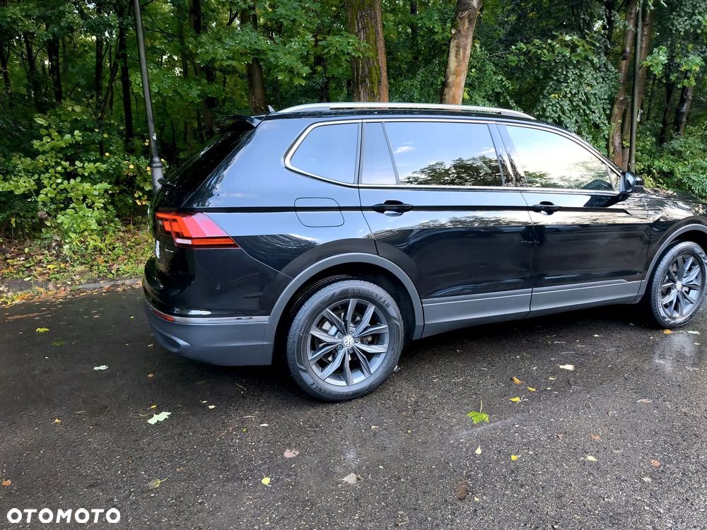 Volkswagen Tiguan - 9