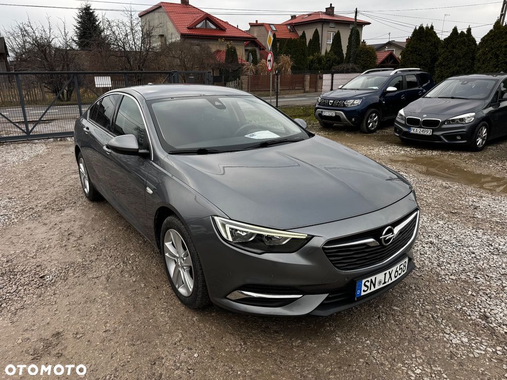 Opel Insignia 1.5 T Enjoy S&S - 3