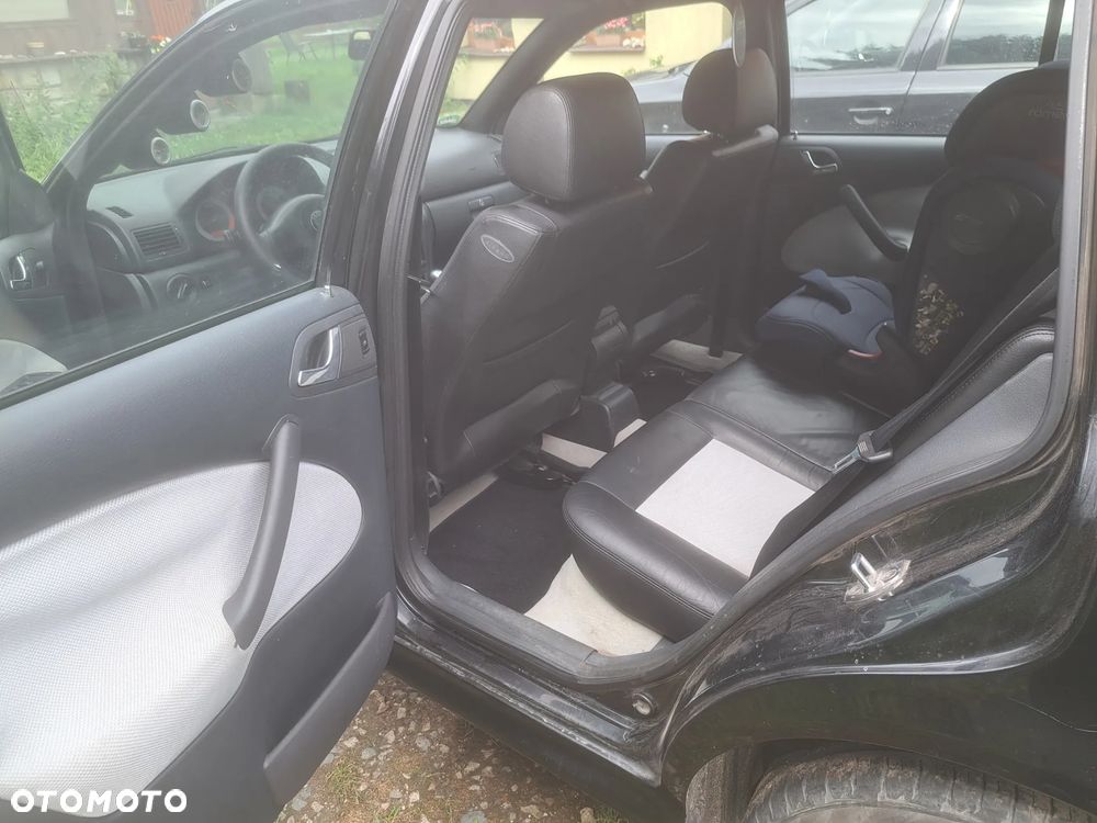 Skoda Octavia 1.8T Tour RS - 11