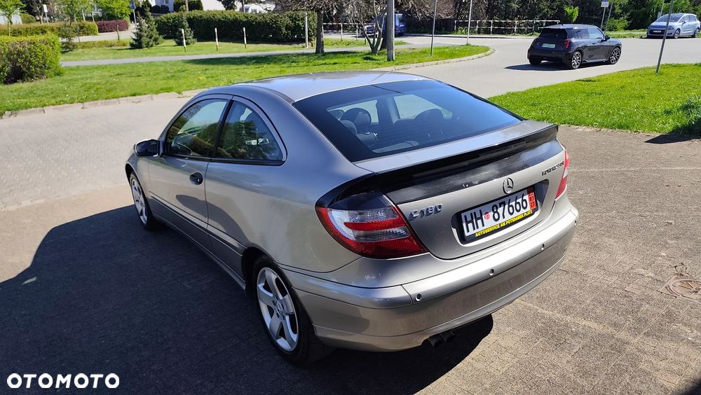 Mercedes-Benz Klasa C 200 Kompressor Automatik Sport Edition - 6