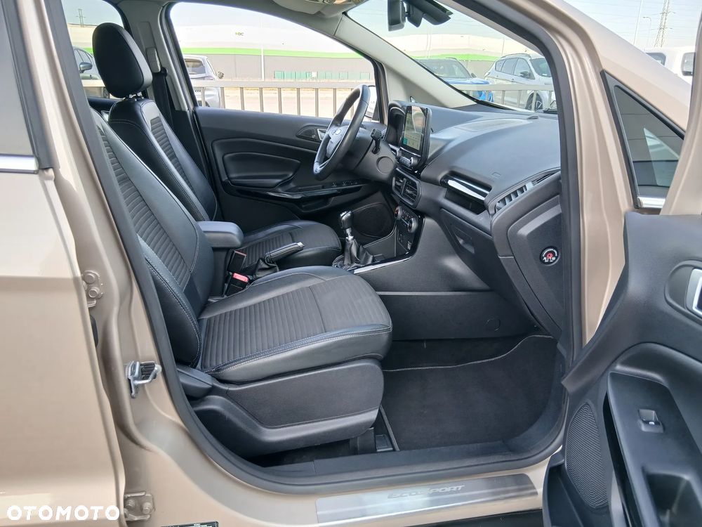 Ford EcoSport 1.0 EcoBoost Titanium ASS - 32