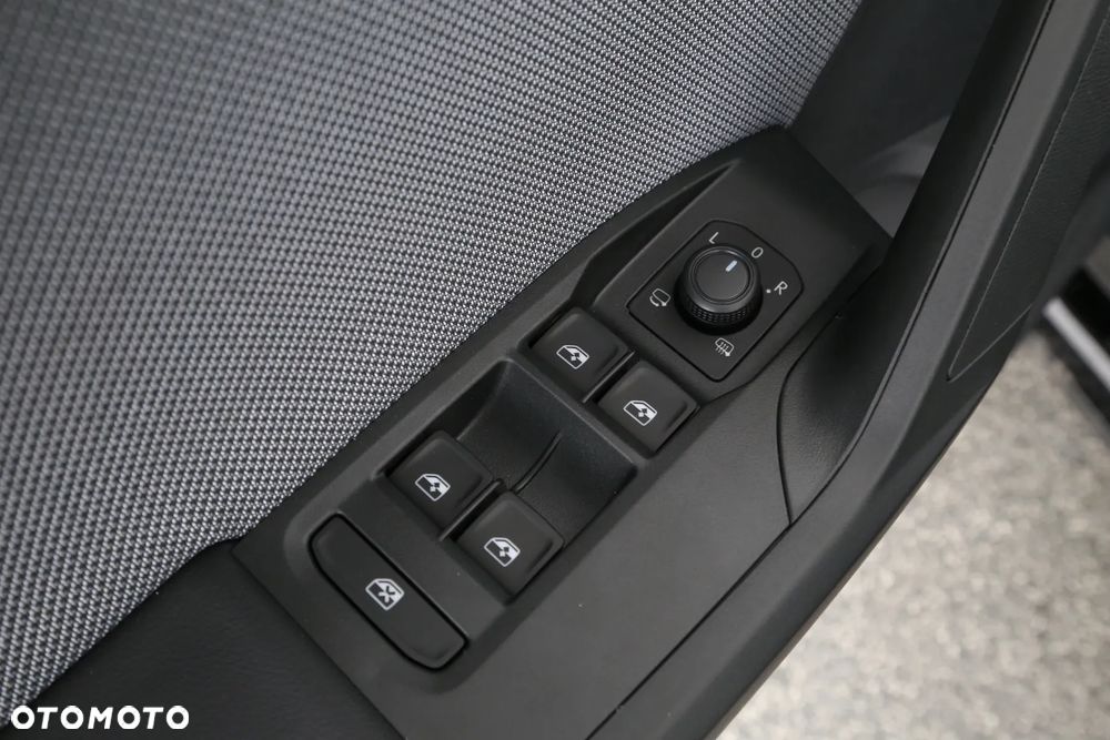 Seat Leon 1.5 eTSI Style DSG - 20