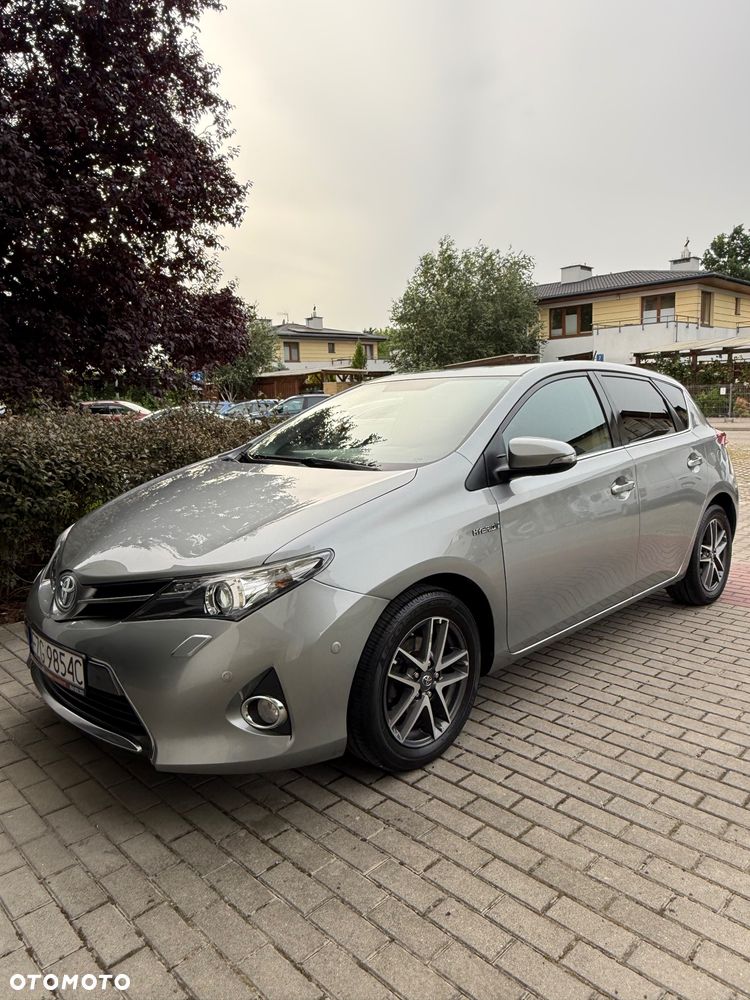 Toyota Auris - 2
