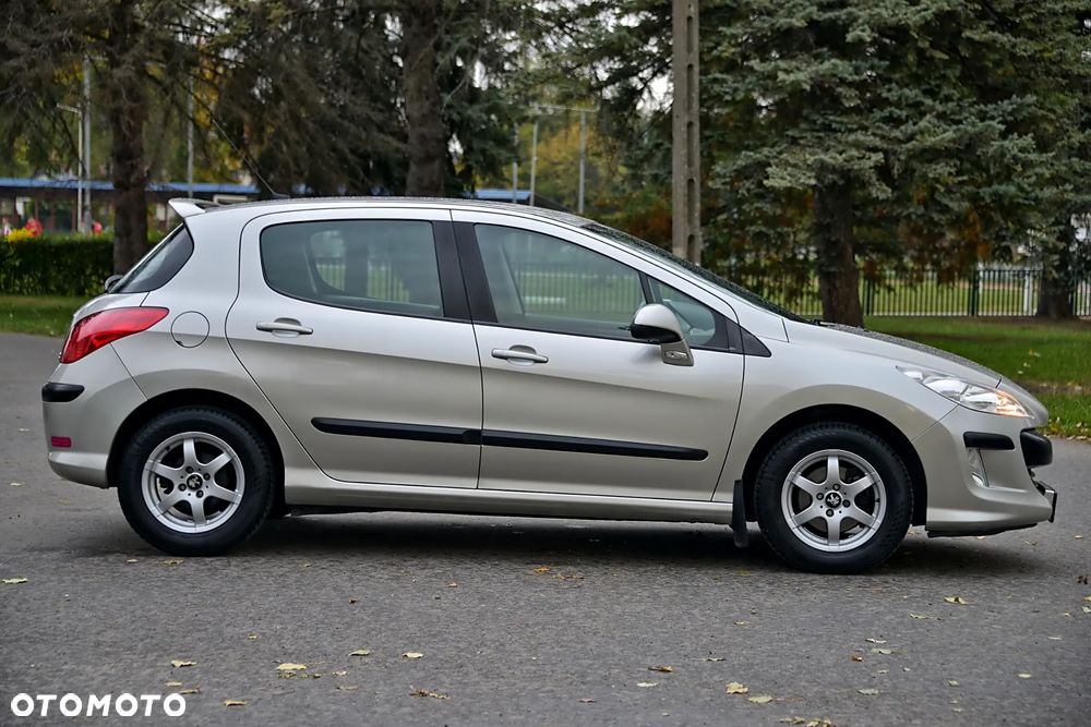 Peugeot 308 - 21