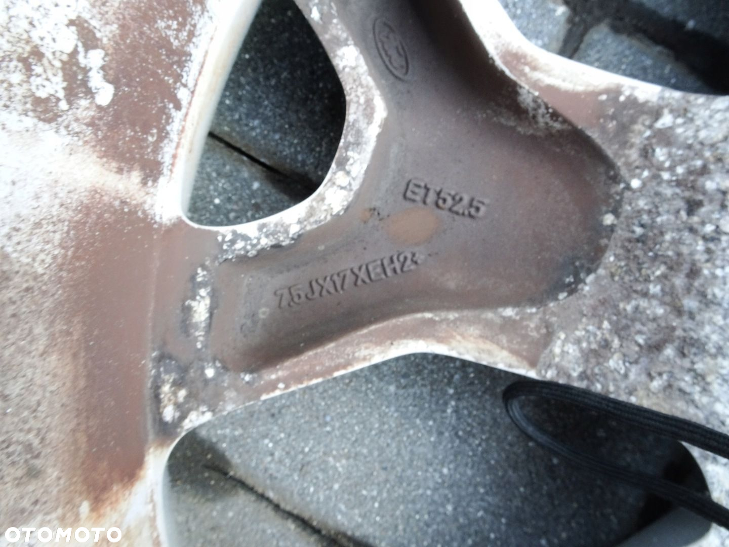 FORD KUGA MK1, MONDEO MK4, S-MAX MK1, GALAXY MK3 - FELGI 17" ALU - 6