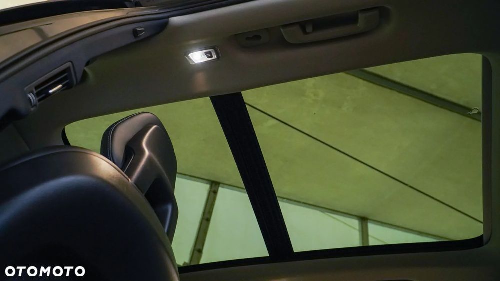 Volvo XC 90 T8 AWD Twin Engine Geartronic Inscription - 25