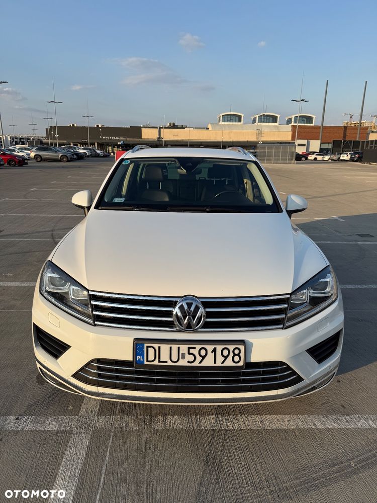Volkswagen Touareg 3.0 V6 TDI BMT - 3