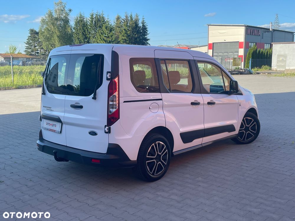 Ford Transit Connect - 22
