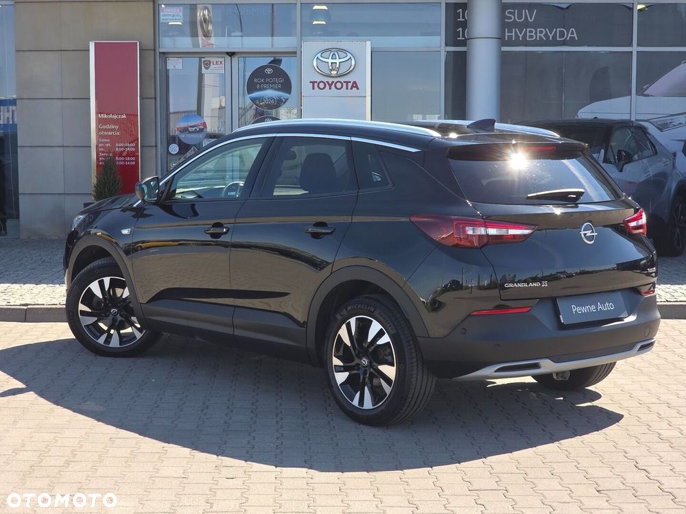 Opel Grandland 1.2 T Edition S&S - 4