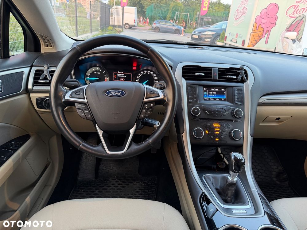 Ford Mondeo - 13