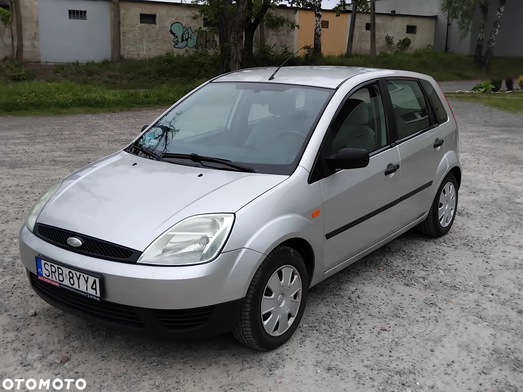 Ford Fiesta 1.4 Ambiente - 23