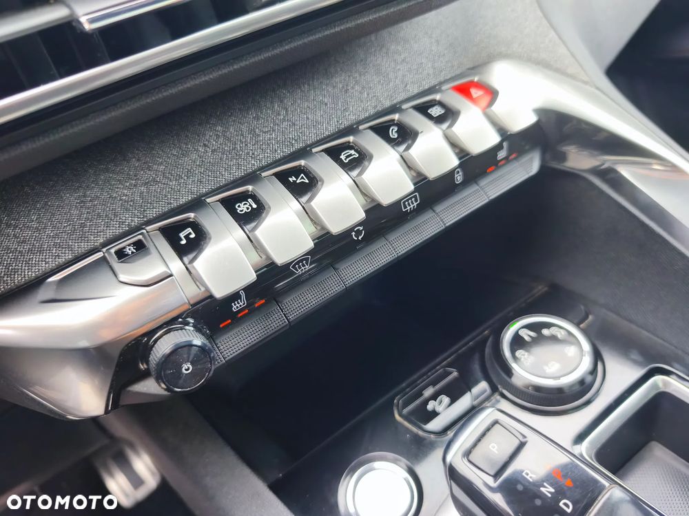 Peugeot 5008 THP 165 EAT6 Stop & Start Allure - 35