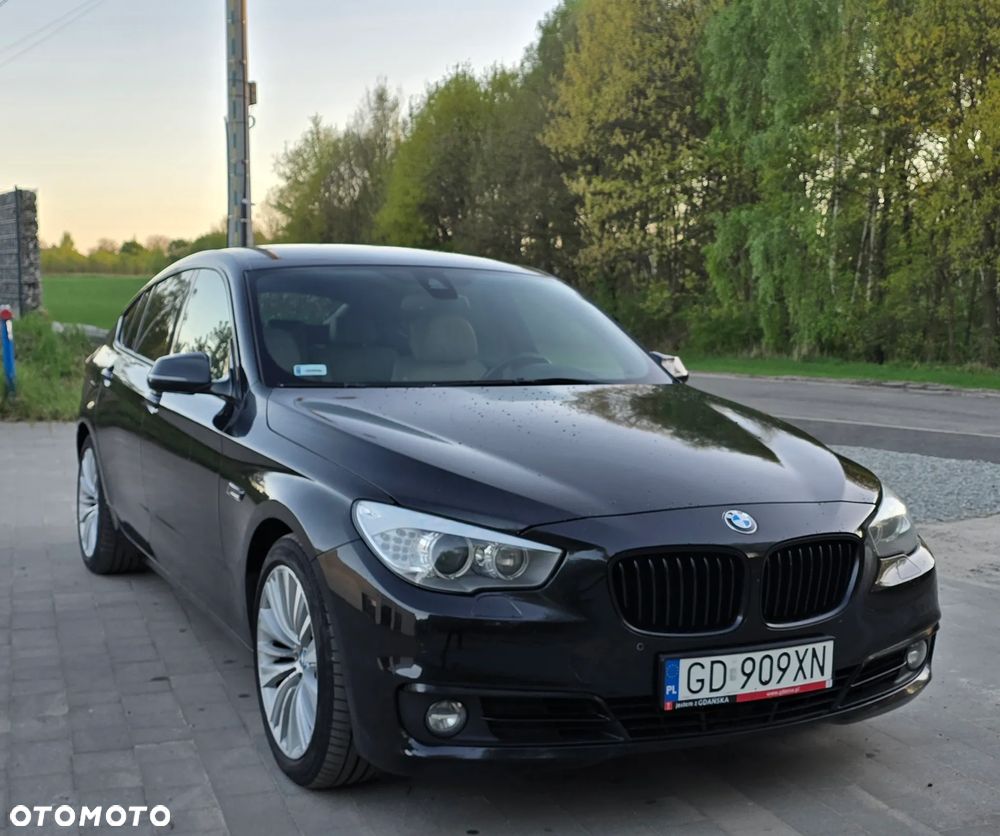 BMW Seria 5 530d xDrive Luxury Line - 2
