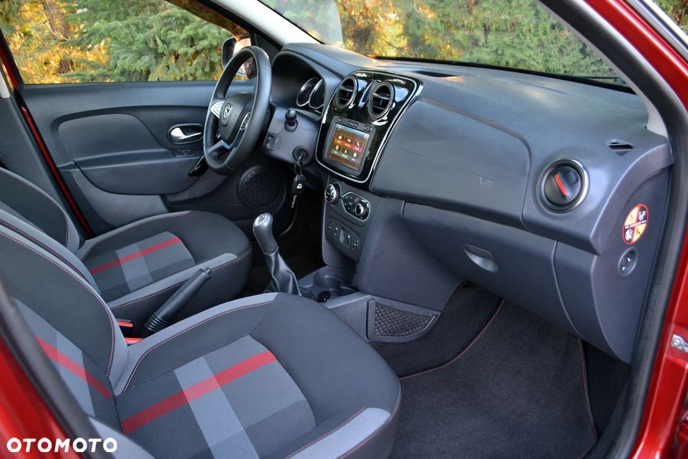 Dacia Sandero Stepway Blue dCi 95 Prestige - 22