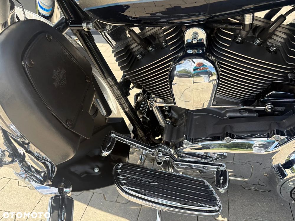 Harley-Davidson Touring Electra Glide - 7