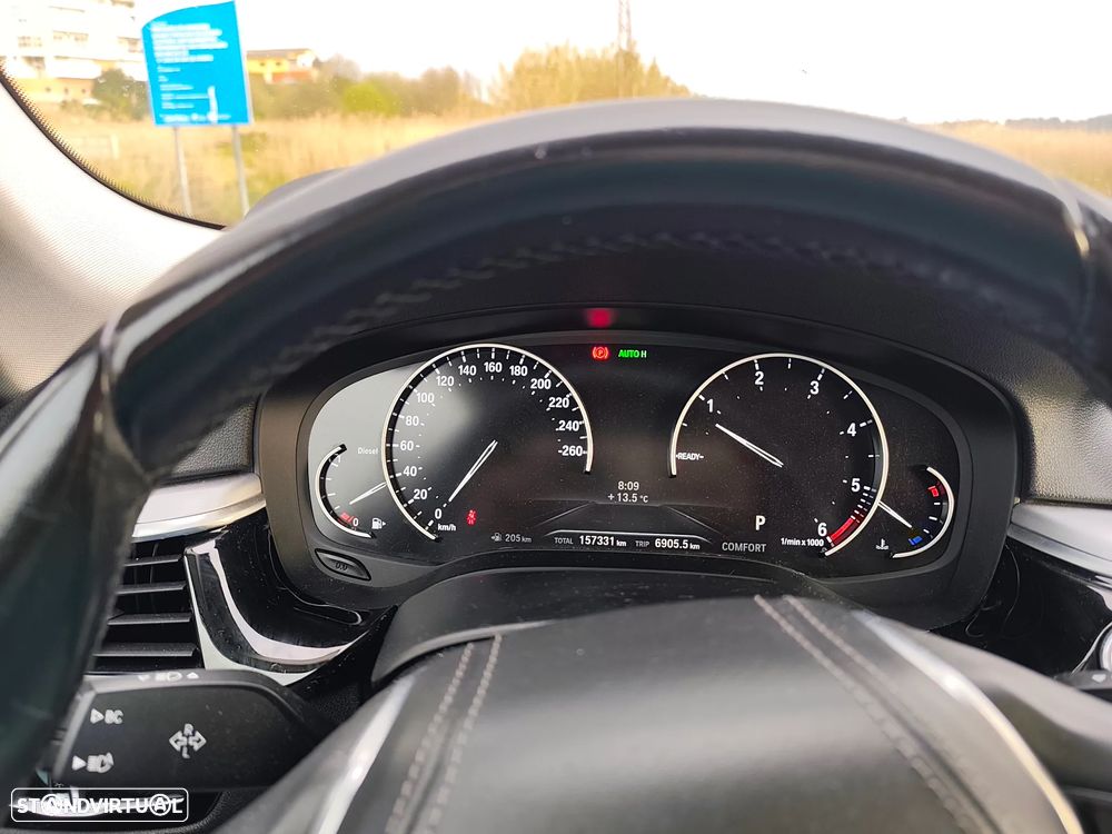 BMW 520 Gran Turismo d Line Luxury - 12