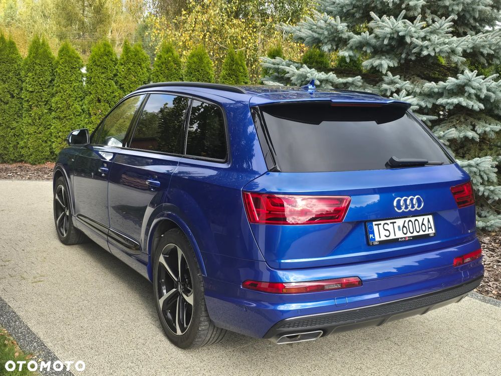 Audi Q7 2017 photo 4