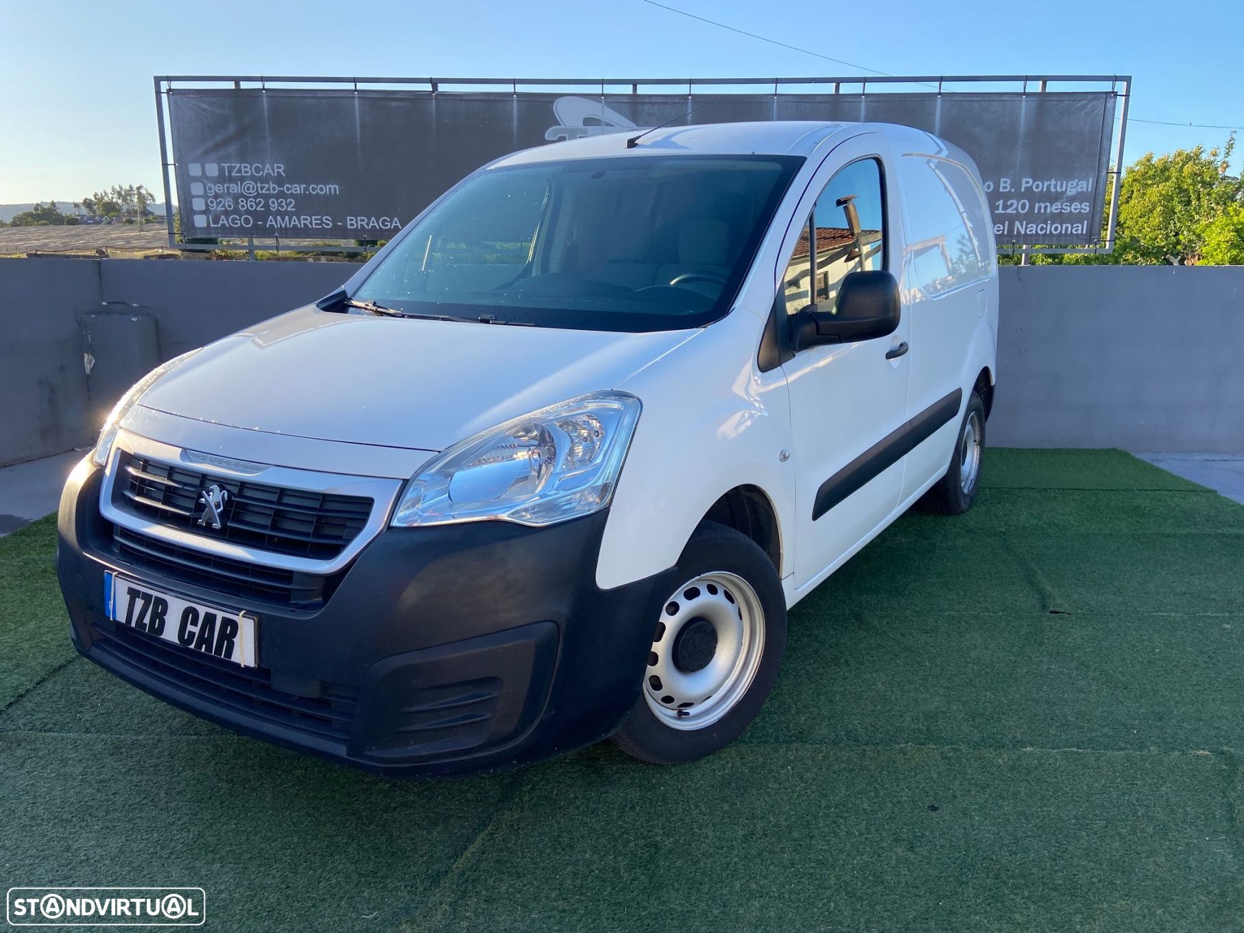 Peugeot Partner Outro - 1